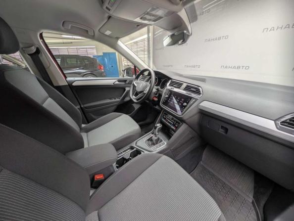 Volkswagen Tiguan II Рестайлинг с пробегом 2021 года, цена 2 747 000 рублей, 75159 км, внедорожник, Автокод Объявления