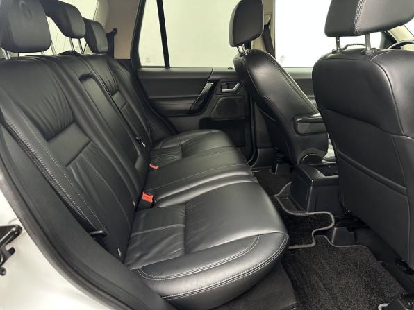 Land Rover Freelander II Рестайлинг 2 с пробегом 2014 года, цена 1 600 000 рублей, 140290 км, внедорожник, Автокод Объявления