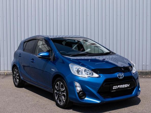 Toyota Aqua I Рестайлинг с пробегом 2015 года, цена 1 099 000 рублей, 76743 км, хэтчбек, Автокод Объявления