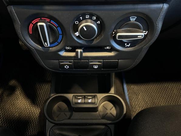 Lada (ВАЗ) Granta I Рестайлинг с пробегом 2021 года, цена 608 900 рублей, 70283 км, лифтбек, Автокод Объявления