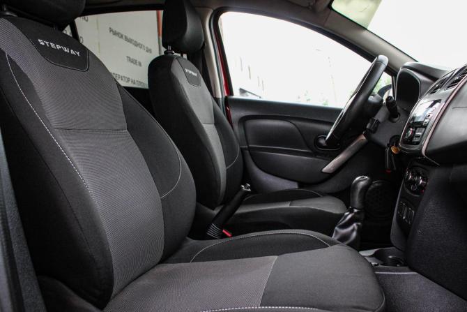Renault Logan II Рестайлинг с пробегом 2020 года, цена 1 099 000 рублей, 82862 км, седан, Автокод Объявления