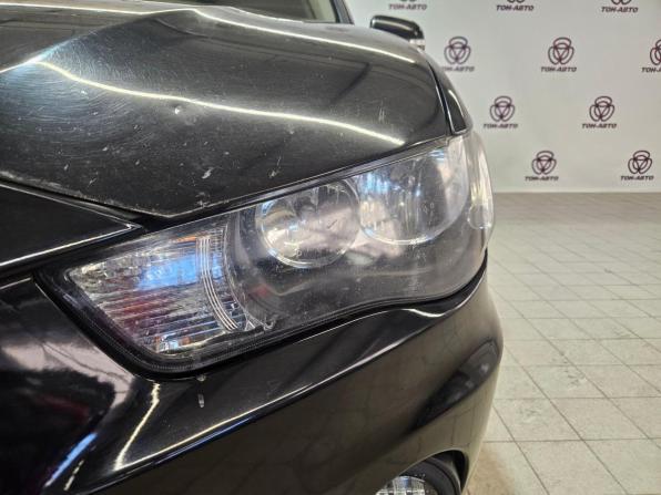 Mitsubishi Outlander II Рестайлинг с пробегом 2010 года, цена 957 000 рублей, 226085 км, внедорожник, Автокод Объявления