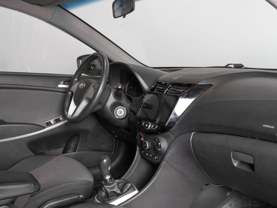 Hyundai Solaris I Казань  - изображение 7