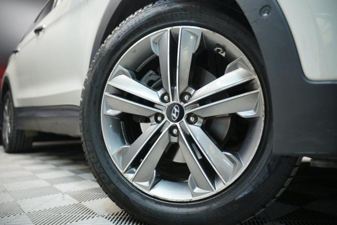 Hyundai Santa Fe III с пробегом 2014 года, цена 2 390 000 рублей, 178000 км, внедорожник, Автокод Объявления
