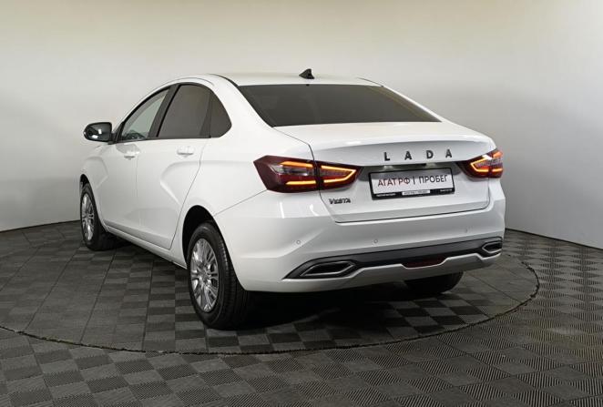 Lada (ВАЗ) Vesta I Рестайлинг (NG) с пробегом 2024 года, цена 1 350 000 рублей, 16094 км, седан, Автокод Объявления