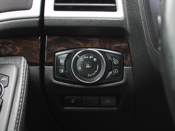 Ford Explorer V с пробегом 2012 года, цена 1 199 000 рублей, 415112 км, внедорожник, Автокод Объявления