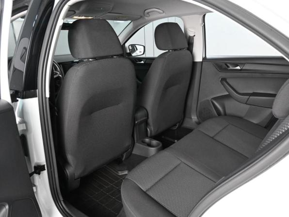 Volkswagen Polo VI с пробегом 2021 года, цена 1 639 000 рублей, 78978 км, лифтбек, Автокод Объявления