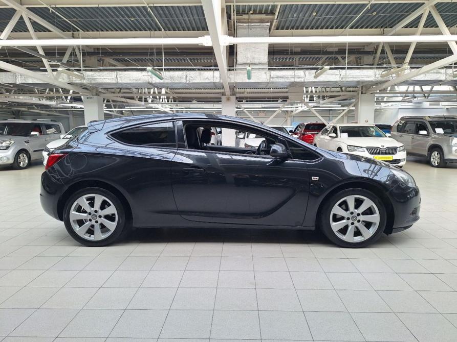 Opel Astra J Рестайлинг Челябинск  - изображение 8