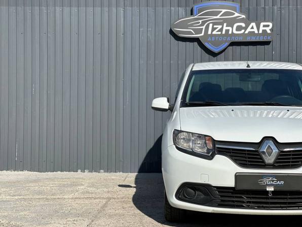 Renault Logan II с пробегом 2015 года, цена 649 000 рублей, 152000 км, седан, Автокод Объявления