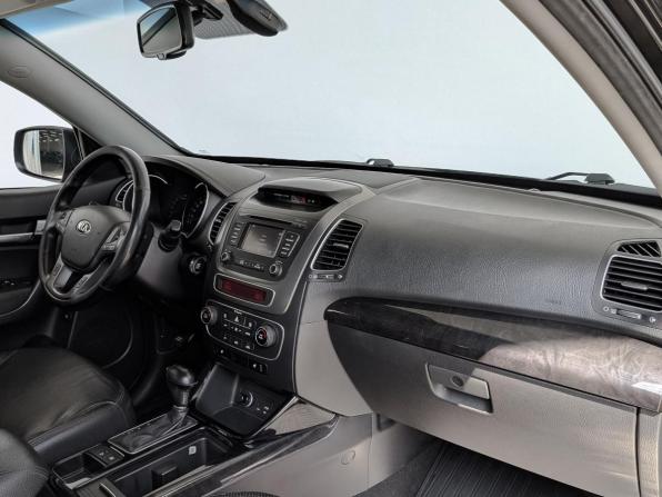 Kia Sorento II Рестайлинг с пробегом 2019 года, цена 2 245 000 рублей, 141227 км, внедорожник, Автокод Объявления