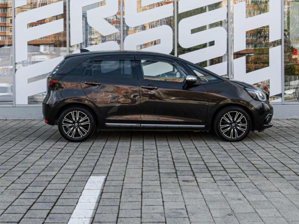 Honda Fit IV с пробегом 2020 года, цена 1 733 000 рублей, 46193 км, хэтчбек, Автокод Объявления
