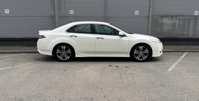 Honda Accord VIII Рестайлинг с пробегом 2011 года, цена 1 249 000 рублей, 179329 км, седан, Автокод Объявления