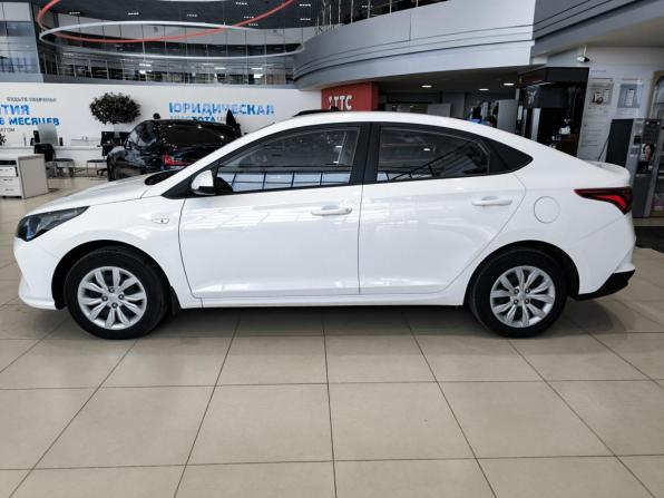 Hyundai Solaris II Рестайлинг с пробегом 2022 года, цена 1 580 000 рублей, 101559 км, седан, Автокод Объявления