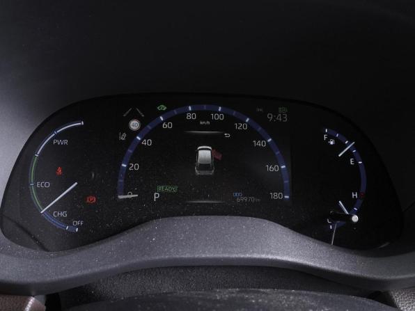 Toyota Yaris Cross с пробегом 2021 года, цена 2 420 000 рублей, 69970 км, внедорожник, Автокод Объявления