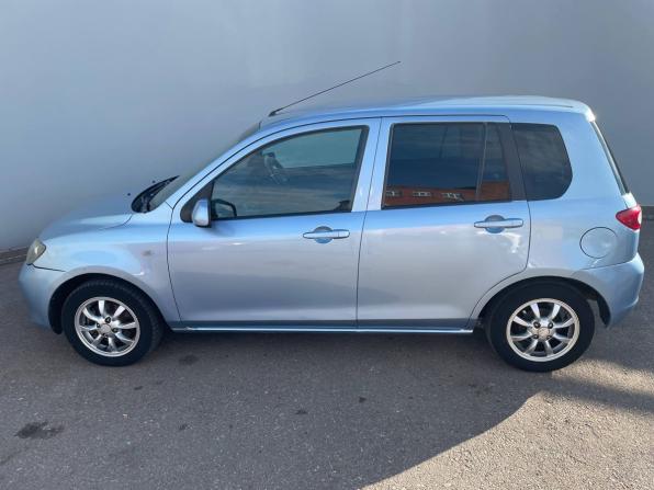Mazda Demio II (DY) с пробегом 2004 года, цена 430 000 рублей, 300170 км, хэтчбек, Автокод Объявления