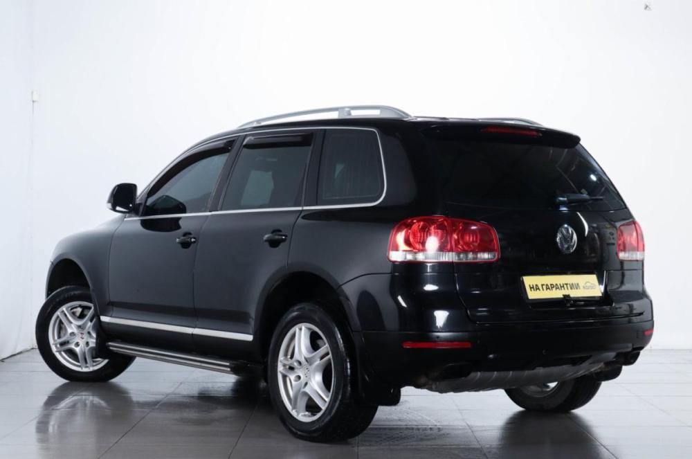 Volkswagen Touareg I Рестайлинг Челябинск  - изображение 5