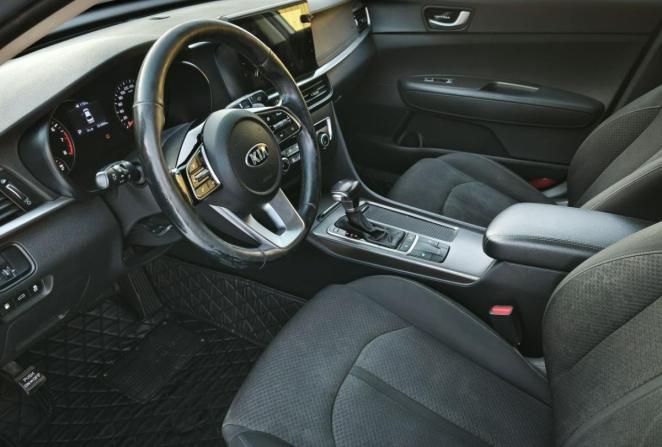 Kia Optima IV Рестайлинг с пробегом 2019 года, цена 1 601 000 рублей, 131648 км, седан, Автокод Объявления