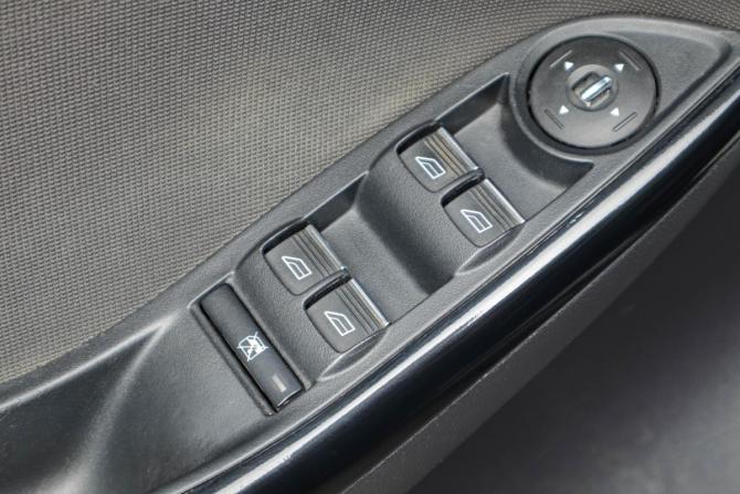 Ford Focus III с пробегом 2012 года, цена 849 000 рублей, 182000 км, хэтчбек, Автокод Объявления