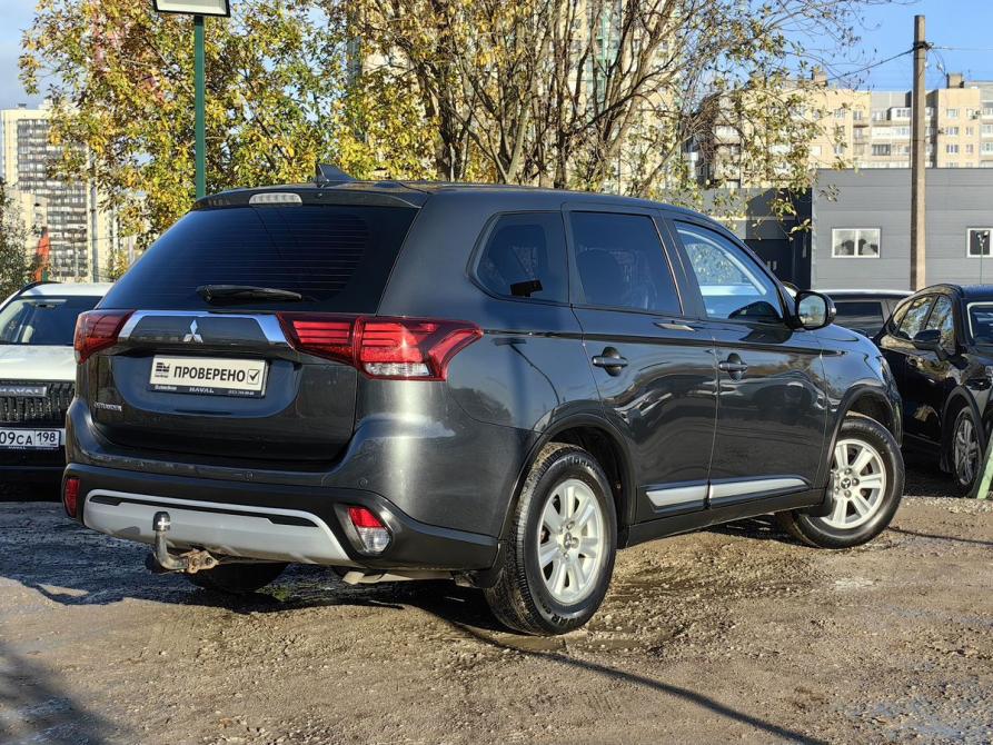 Mitsubishi Outlander III Рестайлинг 3 Санкт-Петербург  - изображение 6