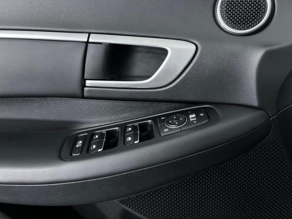 Hyundai Sonata VIII (DN8) с пробегом 2021 года, цена 2 397 000 рублей, 94375 км, седан, Автокод Объявления