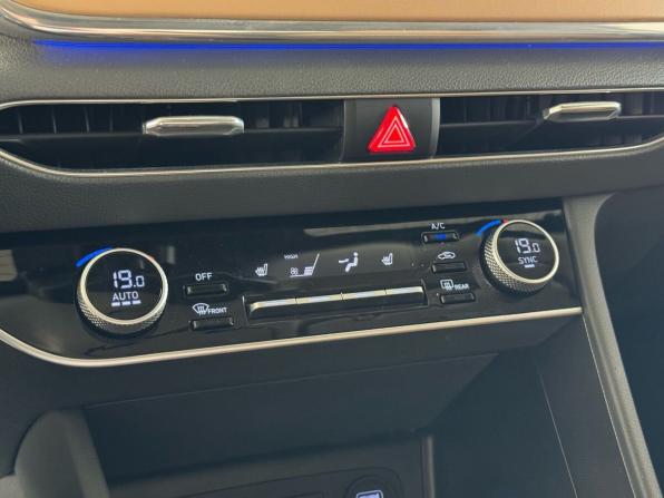 Hyundai Sonata VIII (DN8) с пробегом 2022 года, цена 2 250 000 рублей, 77008 км, седан, Автокод Объявления