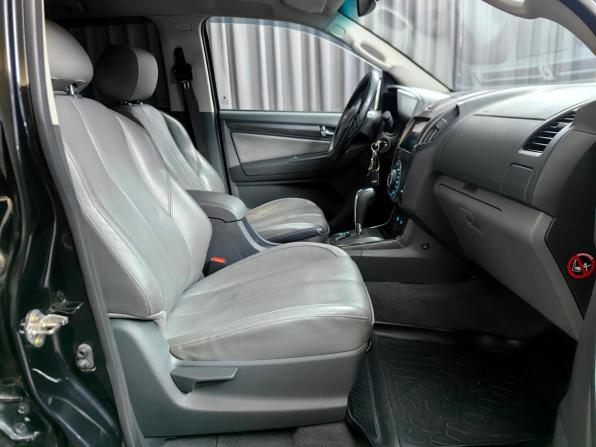 Chevrolet TrailBlazer II с пробегом 2013 года, цена 1 333 000 рублей, 175558 км, внедорожник, Автокод Объявления