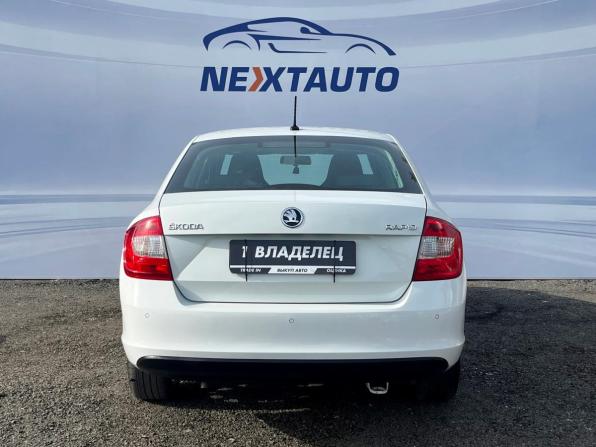 Skoda Rapid I с пробегом 2015 года, цена 948 800 рублей, 216083 км, лифтбек, Автокод Объявления