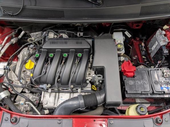 Renault Sandero II Рестайлинг с пробегом 2021 года, цена 1 590 000 рублей, 22038 км, хэтчбек, Автокод Объявления
