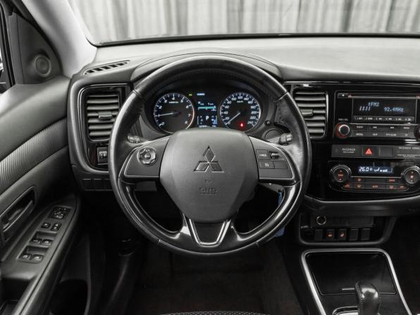 Mitsubishi Outlander III Рестайлинг 2 с пробегом 2017 года, цена 1 890 000 рублей, 142400 км, внедорожник, Автокод Объявления