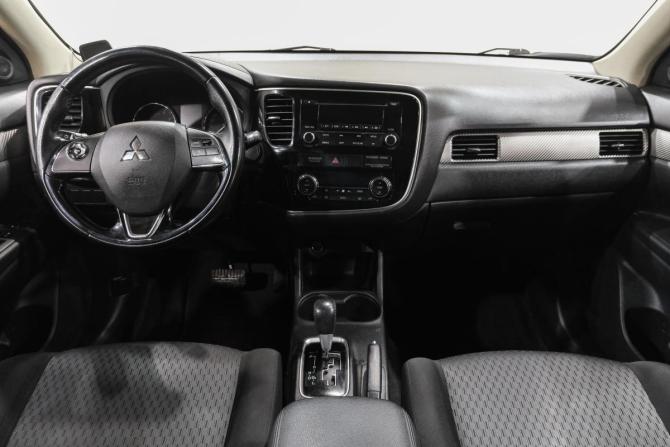 Mitsubishi Outlander III Рестайлинг 2 с пробегом 2015 года, цена 1 599 000 рублей, 166000 км, внедорожник, Автокод Объявления