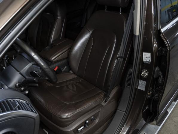 Audi Q7 I (4L) Рестайлинг с пробегом 2011 года, цена 2 300 000 рублей, 313756 км, внедорожник, Автокод Объявления