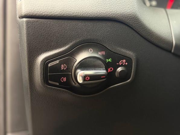 Audi Q5 I (8R) с пробегом 2009 года, цена 1 175 000 рублей, 190000 км, внедорожник, Автокод Объявления