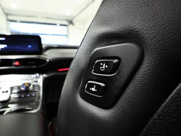 Hyundai Santa Fe IV Рестайлинг с пробегом 2021 года, цена 2 989 000 рублей, 122276 км, внедорожник, Автокод Объявления