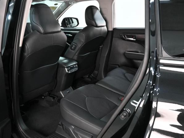 Toyota Highlander IV (XU70) с пробегом 2026 года, цена 5 999 000 рублей, 63 км, внедорожник, Автокод Объявления