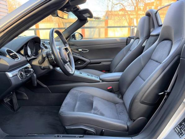 Porsche Boxster IV 718 (982) с пробегом 2019 года, цена 7 990 000 рублей, 15699 км, родстер, Автокод Объявления