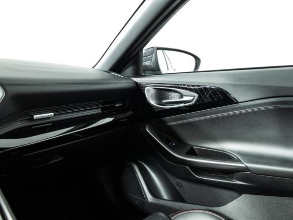 Hyundai Lafesta I Рестайлинг с пробегом 2023 года, цена 2 499 700 рублей, 15500 км, седан, Автокод Объявления