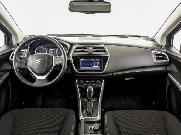 Suzuki SX4 II (S-Cross) Рестайлинг с пробегом 2019 года, цена 2 250 000 рублей, 39593 км, хэтчбек, Автокод Объявления