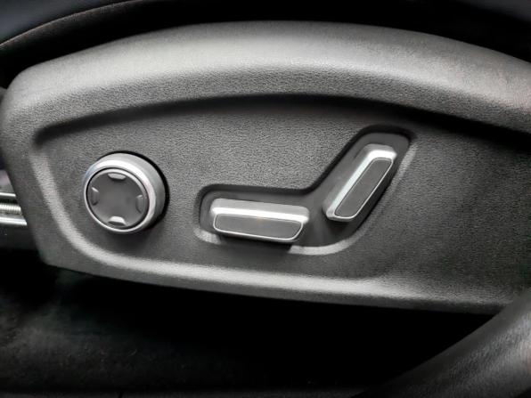 Geely Atlas II с пробегом 2024 года, цена 2 950 000 рублей, 32774 км, внедорожник, Автокод Объявления