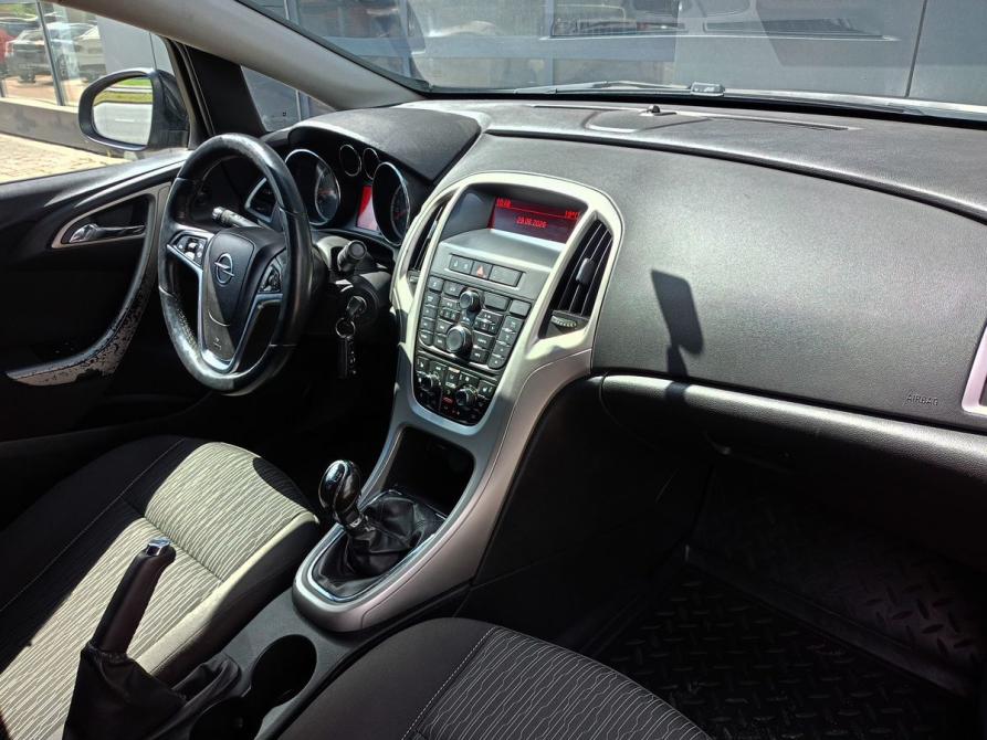 Opel Astra J Рестайлинг Казань  - изображение 6