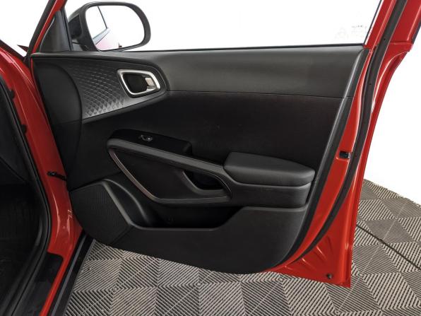 Kia Soul III с пробегом 2021 года, цена 2 180 000 рублей, 38114 км, хэтчбек, Автокод Объявления