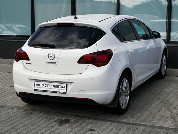 Opel Astra J с пробегом 2011 года, цена 679 000 рублей, 166493 км, хэтчбек, Автокод Объявления