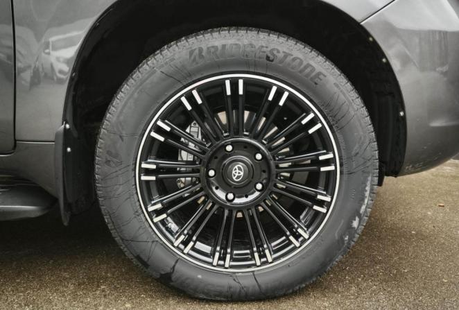 Toyota Land Cruiser 200 Series с пробегом 2008 года, цена 3 345 000 рублей, 302787 км, внедорожник, Автокод Объявления