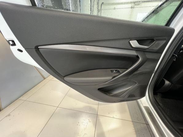 Lada (ВАЗ) Vesta I Рестайлинг (NG) с пробегом 2025 года, цена 1 260 000 рублей, 13000 км, универсал, Автокод Объявления