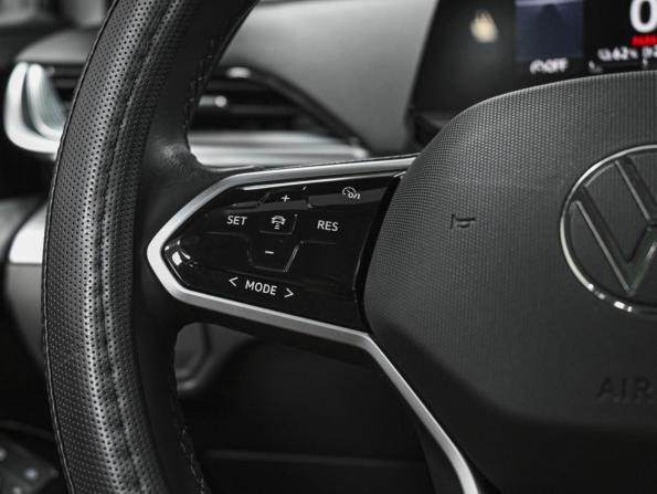 Volkswagen ID.6 с пробегом 2022 года, цена 4 079 000 рублей, 20872 км, внедорожник, Автокод Объявления