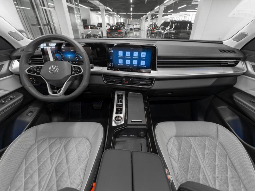 Volkswagen Tavendor I Москва  - изображение 8