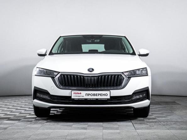 Skoda Octavia IV (A8) с пробегом 2021 года, цена 2 199 000 рублей, 66985 км, лифтбек, Автокод Объявления