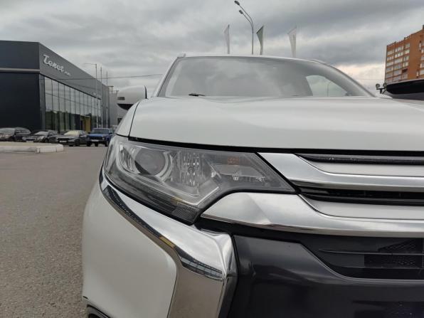 Mitsubishi Outlander III Рестайлинг 2 с пробегом 2018 года, цена 2 090 000 рублей, 187791 км, внедорожник, Автокод Объявления