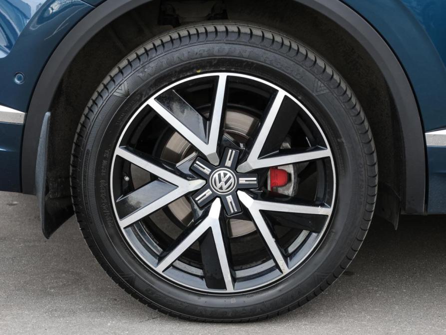 Volkswagen Touareg III Москва  - изображение 26