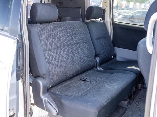 Toyota Voxy I (R60) с пробегом 2004 года, цена 999 000 рублей, 304439 км, компактвэн, Автокод Объявления