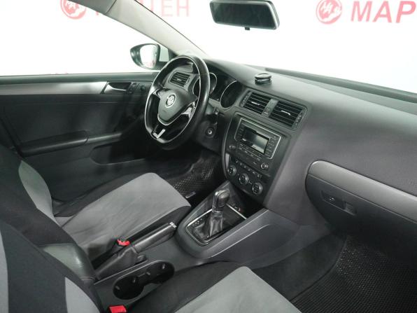 Volkswagen Jetta VI Рестайлинг с пробегом 2016 года, цена 1 000 000 рублей, 221500 км, седан, Автокод Объявления